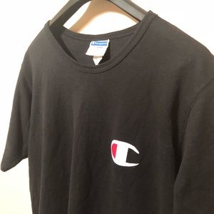 Champion Logo T-Shirt Size XL (BLACK)